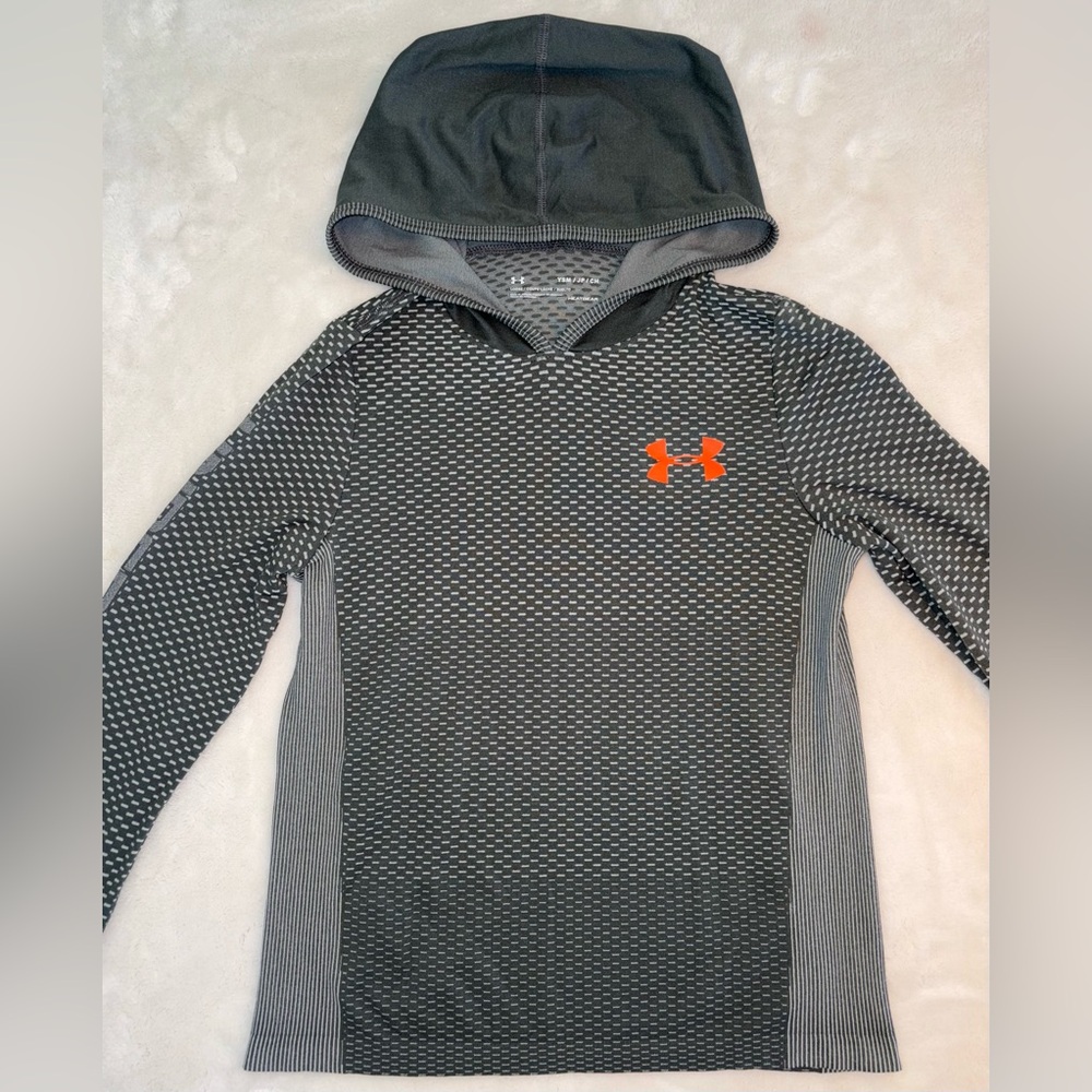 Under Armour Boys | Small | Loose Fit HeatGear Lightweight Gray & Orange Hoodie